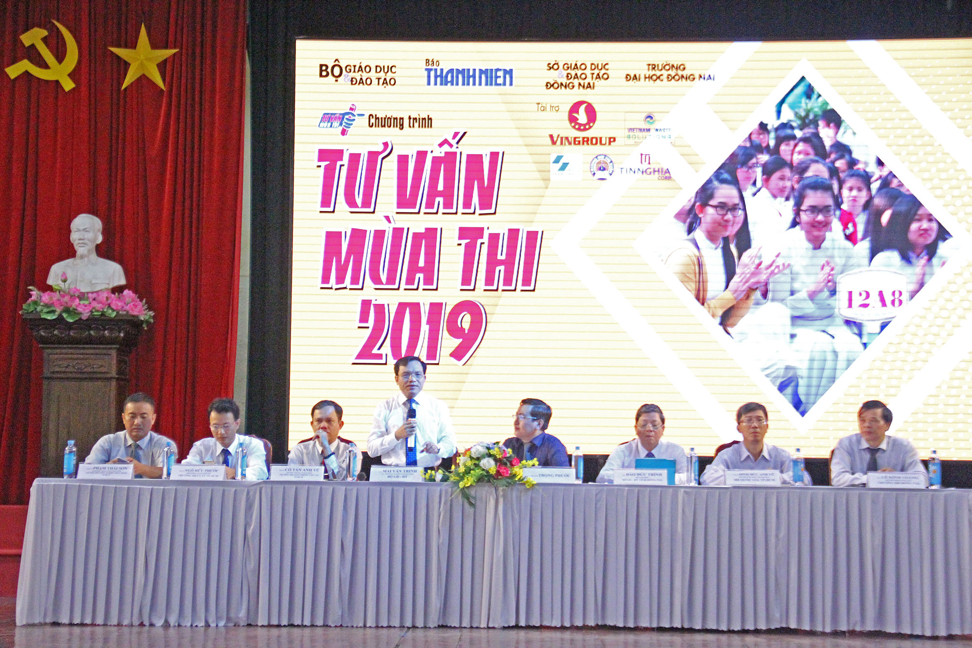 aptech-chia-se-cac-kien-thuc-ve-nganh-cntt-tai-ngay-hoi-tu-van-mua-thi-2019-1