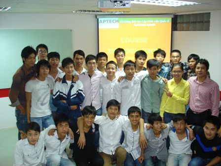 aprotrain-aptech-tung-bung-le-khai-giang-nam-hoc-co-so-moi-5
