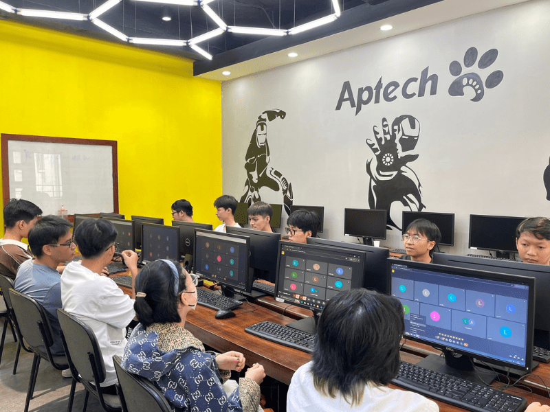 Lớp học CNTT tại Aptech