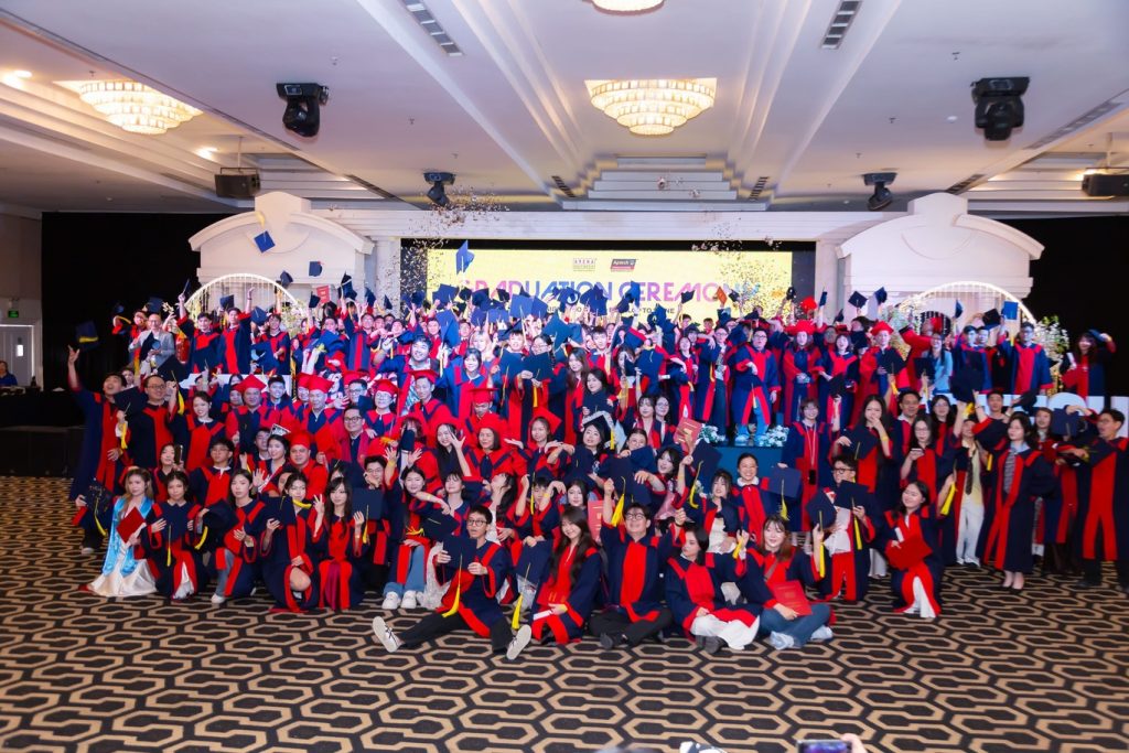 Graduation ARENA 2026 334 of 340