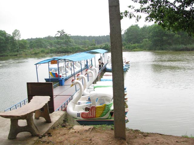 Đầm Long- điểm đến FlameFlower 2009