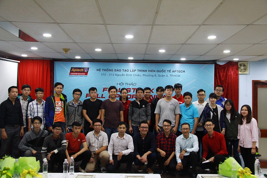 cac-chuyen-gia-noi-gi-ve-xu-huong-full-stack-1