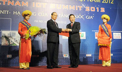 ton vinh cac giai phap cong nghe thong tinjpg_0